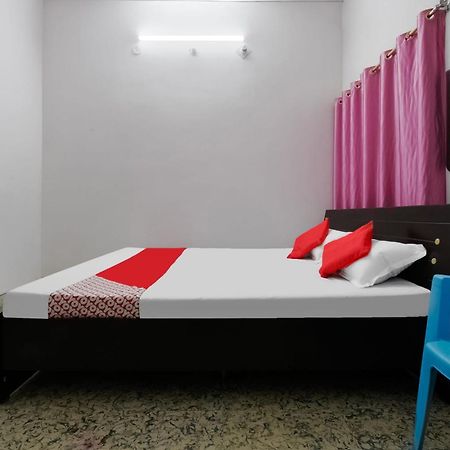 Oyo Flagship Aashirvaad Green'S Guest House Patna  Esterno foto
